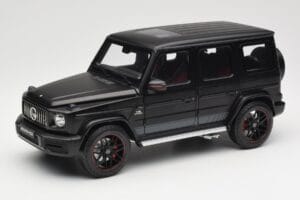 Mercedes G-Class G63 AMG W463A Matt Black Minichamps 1:18 110037064 メタル