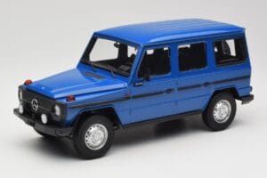 Mercedes G-Class W460 LWB ダークブルー Minichamps 1:18 155038100 メタル