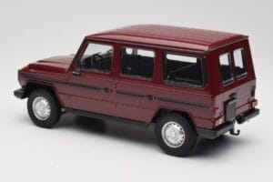 Mercedes G-Class W460 LWB ダークレッド Minichamps 1:18 155038102 メタル - 画像 5/6