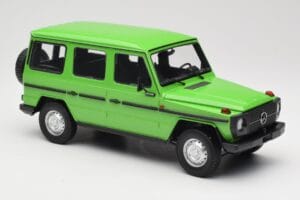 Mercedes G-Class W460 LWB グリーン Minichamps 1:18 155038101 メタル - 画像 4/6