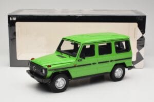 Mercedes G-Class W460 LWB グリーン Minichamps 1:18 155038101 メタル - 画像 6/6