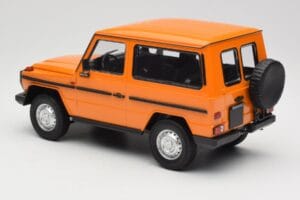 Mercedes G-Class W460 SWB オレンジ Minichamps 1:18 155038000 メタル - 画像 5/6