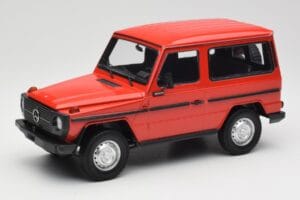 Mercedes G-Class W460 SWB レッド Minichamps 1:18 155038002 メタル