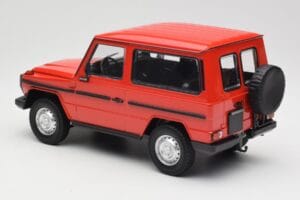 Mercedes G-Class W460 SWB レッド Minichamps 1:18 155038002 メタル - 画像 5/6