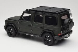 Mercedes G-Class W465 オリーブ Norev 1:18 B66960662 メタル - 画像 7/8