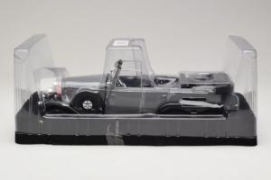 Mercedes G4 6-Wheels ブラック With Figures Signature Models 1:18 38202 メタル - 画像 2/3