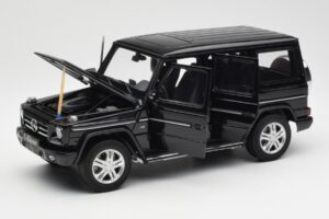 Mercedes G500 W463 ブラック AUTOart 1:18 76216 メタル - 画像 2/8