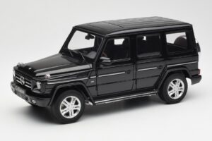 Mercedes G500 W463 ブラック AUTOart 1:18 76216 メタル