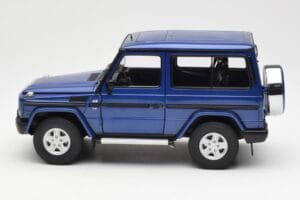 Mercedes G500 W463 SWB ブルー AUTOart 1:18 76114 メタル - 画像 4/8