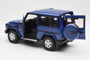 Mercedes G500 W463 SWB ブルー AUTOart 1:18 76114 メタル - 画像 5/8