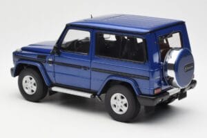 Mercedes G500 W463 SWB ブルー AUTOart 1:18 76114 メタル - 画像 7/8