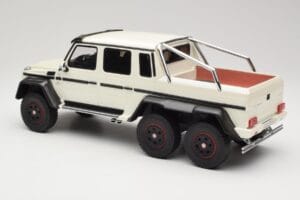 Mercedes AMG G63 6x6 W463 ホワイト GT Spirit 1:18 GT100 レジン - 画像 5/6
