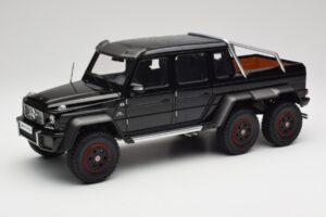 Mercedes AMG G63 W463 6x6 Gloss ブラック AUTOart 1:18 76306 コンポジット