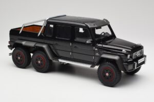 Mercedes AMG G63 W463 6x6 Gloss ブラック AUTOart 1:18 76306 コンポジット - 画像 6/8