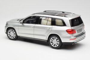 Mercedes GL-Class X166 イリジウムシルバー Metallic Norev 1:18 B66960097 メタル - 画像 7/8