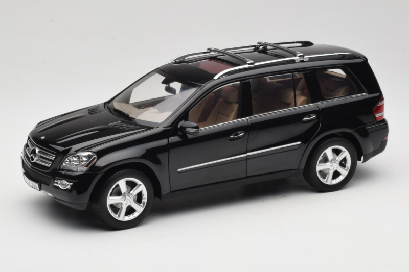 Mercedes GL X164 Obsidian Black Minichamps 1:18 B66962334 メタル
