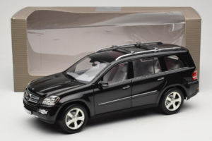 Mercedes GL X164 Period Brown Minichamps 1:18 B66962336 メタル - 画像 8/8