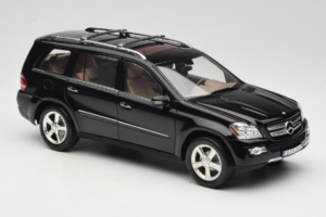 Mercedes GL X164 Tanzanite Blue Minichamps 1:18 B66962335 メタル - 画像 6/8