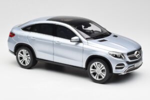 Mercedes GLE Coupe C292 Diamond シルバー Norev 1:18 B66960358 メタル - 画像 6/8