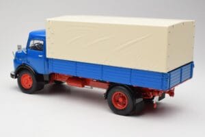 Mercedes L911 ブルー Schuco 1:18 450044800 メタル - 画像 7/8