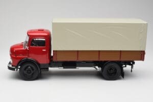Mercedes L 911 レッド Schuco 1:18 450016400 メタル - 画像 4/8