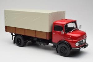 Mercedes L 911 レッド Schuco 1:18 450016400 メタル - 画像 6/8