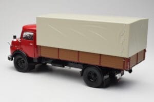 Mercedes L 911 レッド Schuco 1:18 450016400 メタル - 画像 7/8