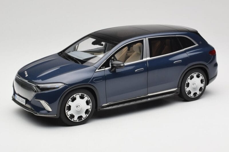 Mercedes Maybach EQS 680 V297 ダークブルー NZG 1:18 B66960593 メタル