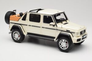 Mercedes Maybach G650 Landaulet W463 ホワイト Schuco 1:18 450017800 メタル - 画像 4/6