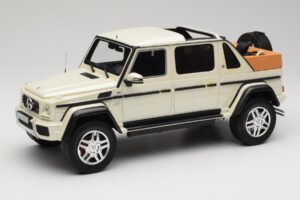 Mercedes Maybach G650 Landaulet W463 ホワイト Schuco 1:18 450017800 メタル