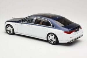 Mercedes Maybach S-Class Z223 Nautical Blue Diamond White Almost Real 1:18 820126 メタル - 画像 7/8