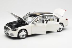 Mercedes Maybach S680 4Matic X223 ダイヤモンドホワイト Norev 1:18 183918 メタル - 画像 2/8