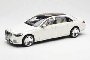 Mercedes Maybach S680 4Matic X223 ダイヤモンドホワイト Norev 1:18 183918 メタル