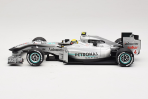 Mercedes MGP W01 #4 N. Rosberg Mercedes GP 2010 Minichamps 1:18 110100004 メタル - 画像 3/7