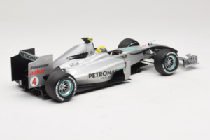 Mercedes MGP W01 #4 N. Rosberg Mercedes GP Showcar 2010 Minichamps 1:18 150100074 メタル - 画像 2/7