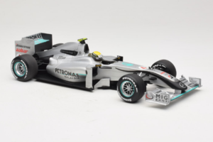 Mercedes MGP W01 #4 N. Rosberg Mercedes GP Showcar 2010 Minichamps 1:18 150100074 メタル - 画像 4/7