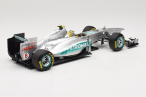 Mercedes MGP W02 #8 N. Rosberg Mercedes GP 2011 Minichamps 1:18 110110008 メタル - 画像 2/7