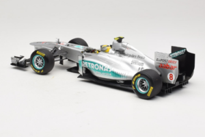 Mercedes MGP W02 #8 N. Rosberg Mercedes GP 2011 Minichamps 1:18 110110008 メタル - 画像 5/7