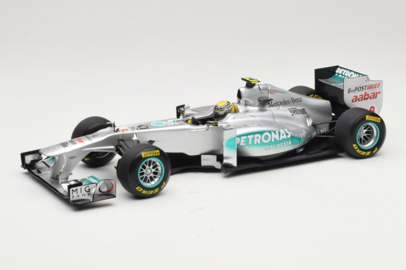 Mercedes MGP W02 #8 N. Rosberg Mercedes GP 2011 Minichamps 1:18 110110008 メタル