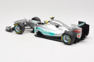 Mercedes MGP W02 #8 N. Rosberg Mercedes GP Showcar 2011 Minichamps 1:18 110110078 メタル - 画像 5/7