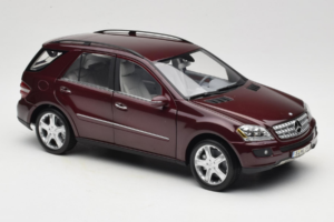 Mercedes ML W164 Red Metallic Minichamps 1:18 150034500 メタル - 画像 6/8