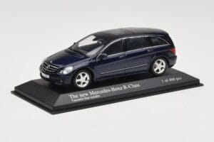 Mercedes R-Class W251 Tanzanite Blue Minichamps 1:43 B66962215 メタル - 画像 2/4