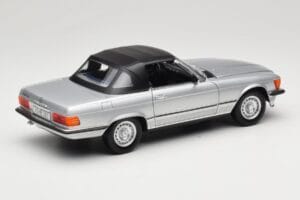 Mercedes R107 380 SL シルバー Norev 1:18 183725 メタル - 画像 3/8