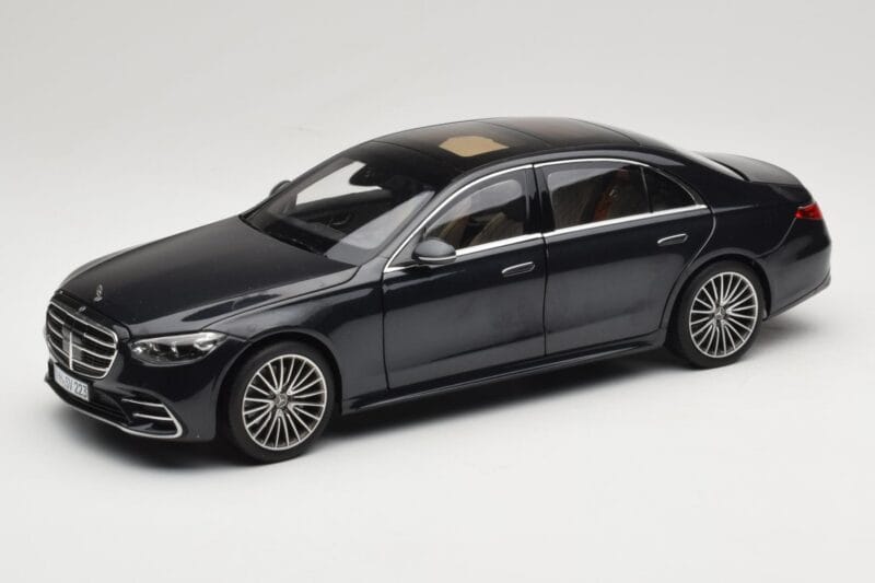 Mercedes S-Class W223 AMG Line Anthracite Blue Norev 1:18 183800 メタル