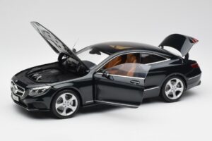 Mercedes S-Class Coupe C217 スマラグド グリーン Metallic Norev 1:18 B66961244 メタル - 画像 2/8