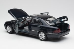 Mercedes S-Class W220 ブルー Maisto 1:18 56051 メタル - 画像 5/8