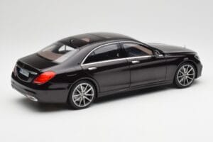 Mercedes S-Class W222 AMG Line Ruby ブラックメタリック Norev 1:18 183483 メタル - 画像 3/8