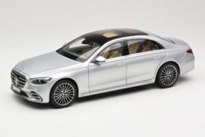 Mercedes S-Class W223 AMG Line Brilliant Silver Norev 1:18 183805 メタル