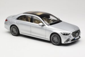 Mercedes S-Class W223 AMG Line Brilliant Silver Norev 1:18 183805 メタル - 画像 6/8