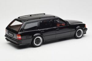 Mercedes 300 TE AMG S124 ブラック Otto 1:18 OT147 レジン - 画像 2/6